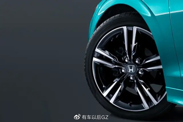 配6MT+BOSE音响 比思域还好玩 车迷都说好