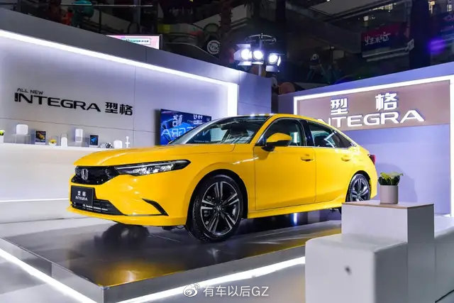 配6MT+BOSE音响 比思域还好玩 车迷都说好