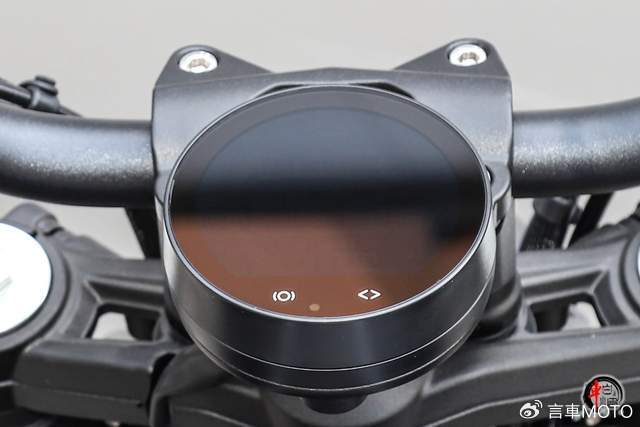 售价26900元,金吉拉450细节质感静态测评, 颜值+性能还缺点什么(金吉拉300-16价格)