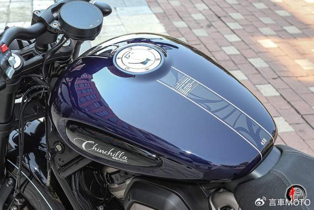 售价26900元,金吉拉450细节质感静态测评, 颜值+性能还缺点什么(金吉拉300-16价格)