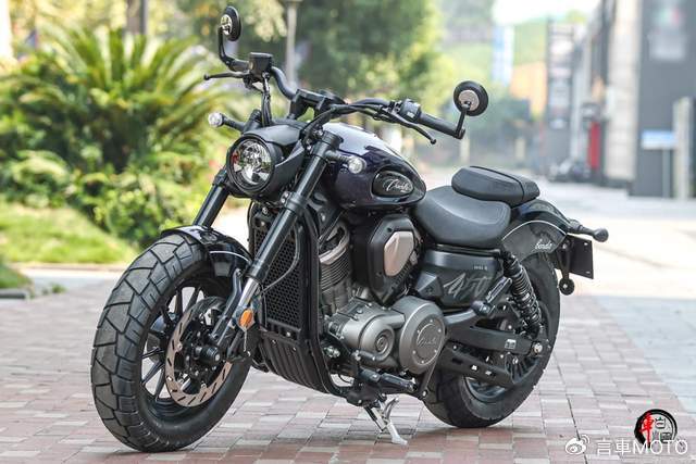 售价26900元,金吉拉450细节质感静态测评, 颜值+性能还缺点什么(金吉拉300-16价格)