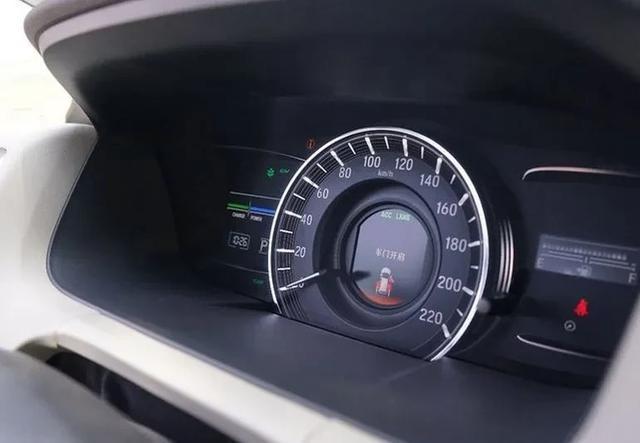 独立评测本田奥德赛:油耗6L/加速9.8S,还比从前更柔顺