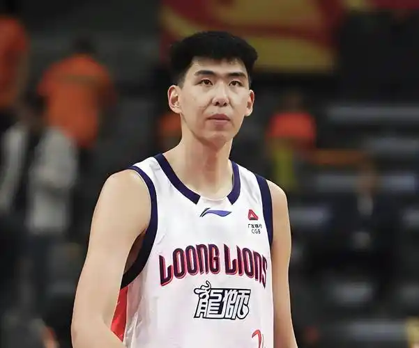 杜锋下课，徐昕重回广东？悬念揭晓，名记官宣，回归时间曝光