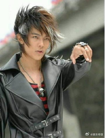 汪东城出题考粉丝终极一家鬼龙细节