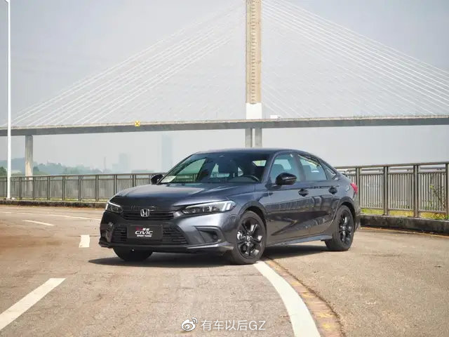 配6MT+BOSE音响 比思域还好玩 车迷都说好