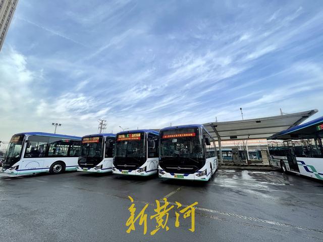 零排放高颜值，济南公交690辆新式纯电动公交车“上岗”