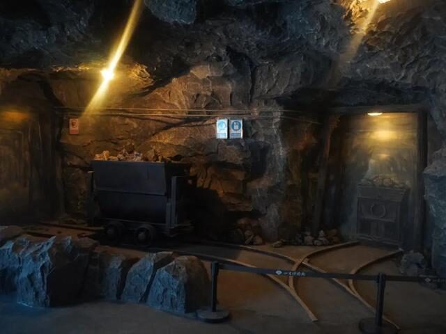 2022必看展览!恐龙来到经十路?还有超梦幻宝石等你探寻!休闲区蓝鸢梦想 - Www.slyday.coM 2022必看展览!恐龙来到经十路?还有超梦幻宝石等你探寻!休闲区蓝鸢梦想 - Www.slyday.coM