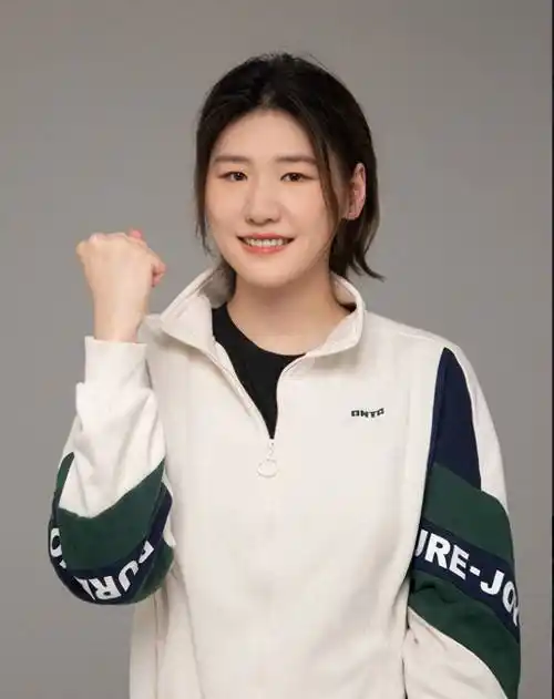 正式退役，29岁叶诗文官宣，拒绝娱乐圈，安置岗位级别薪水曝光