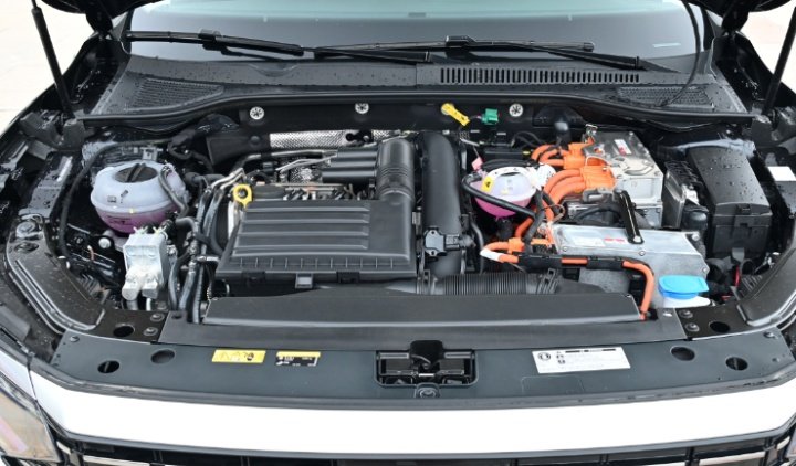 卖不动还减配?2023款大众帕萨特PHEV究竟怎么了?