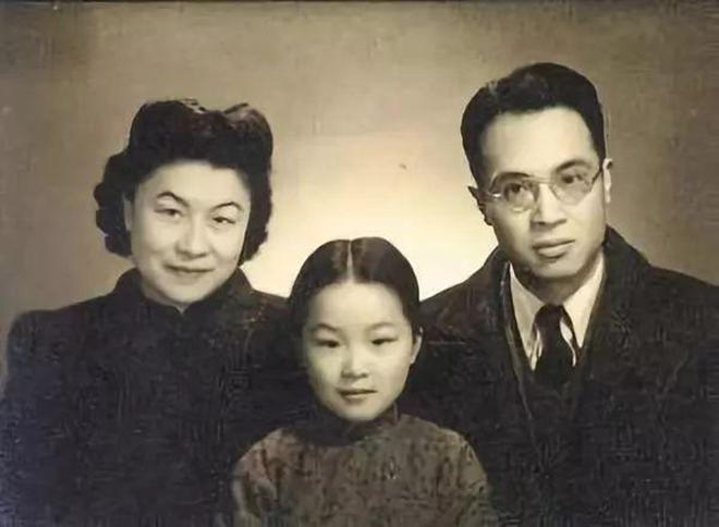 民国才女杨绛:人过百岁后才明白,最亲的人并不是老伴儿和儿女