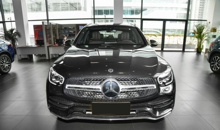 北欧or德系!沃尔沃XC60对比奔驰GLC谁更值得买?