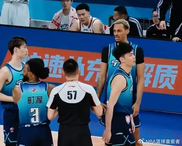CBA最新消息！广东宏远旧将被开除，刘维伟惹争议