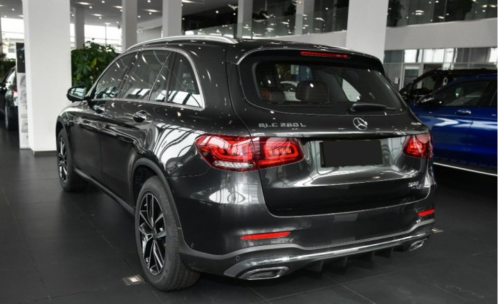 北欧or德系!沃尔沃XC60对比奔驰GLC谁更值得买?