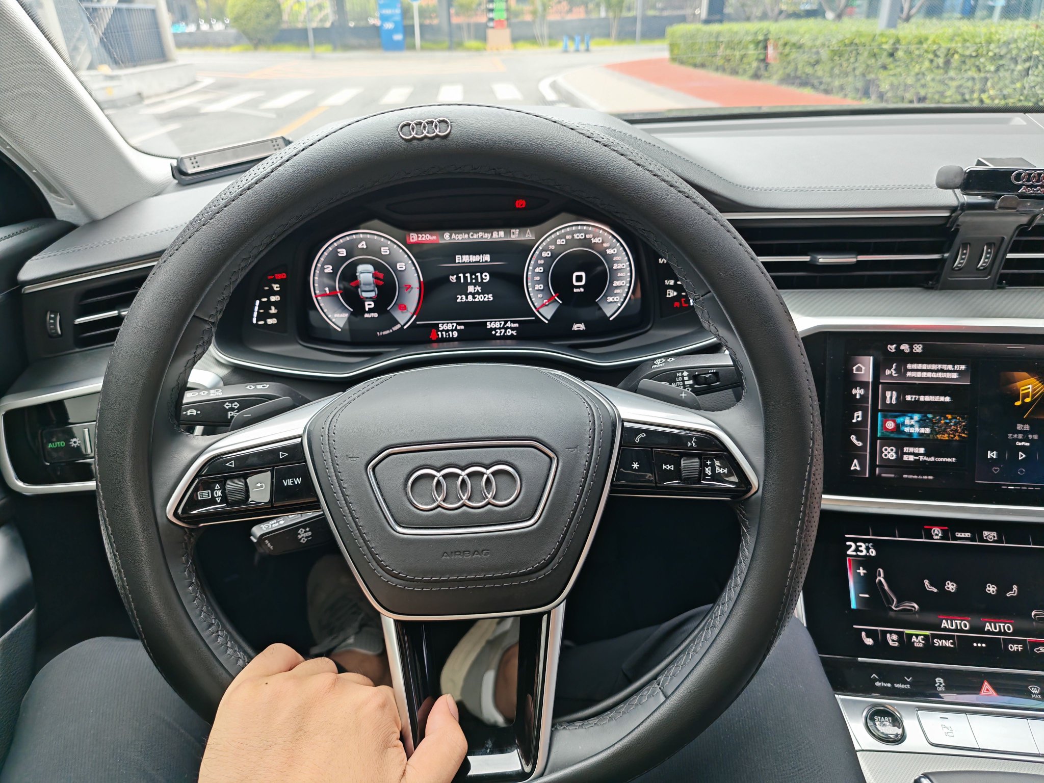 奥迪A6跑山体验，操控精准驾驶感强