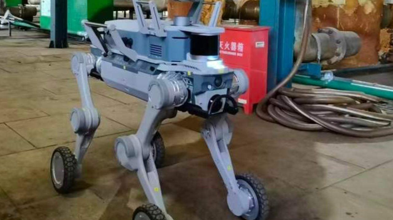 智元四足机器人业务2026H1出货量登顶行业应用领域第一 智元四足机器人业务2026H1出货量登顶行业应用领域第一