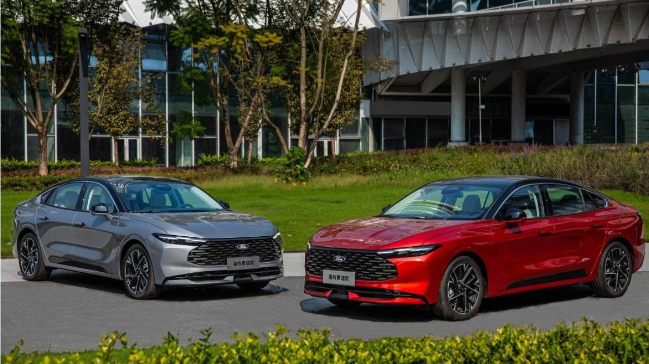 8155+1.1米4K大屏！15万买合资B级车必看新蒙迪欧