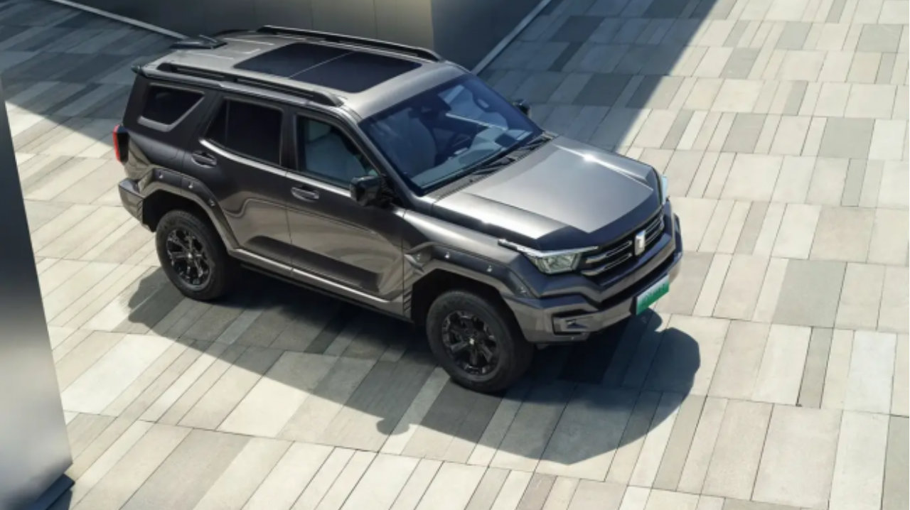 横评智趣烈马与坦克400Hi4-T：硬派方盒子到底要不要“均衡”？