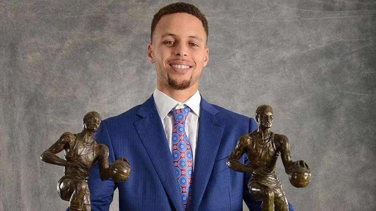 科比老詹库里上榜！盘点21世纪最悬MVP：纳什第一，邓肯两次险胜