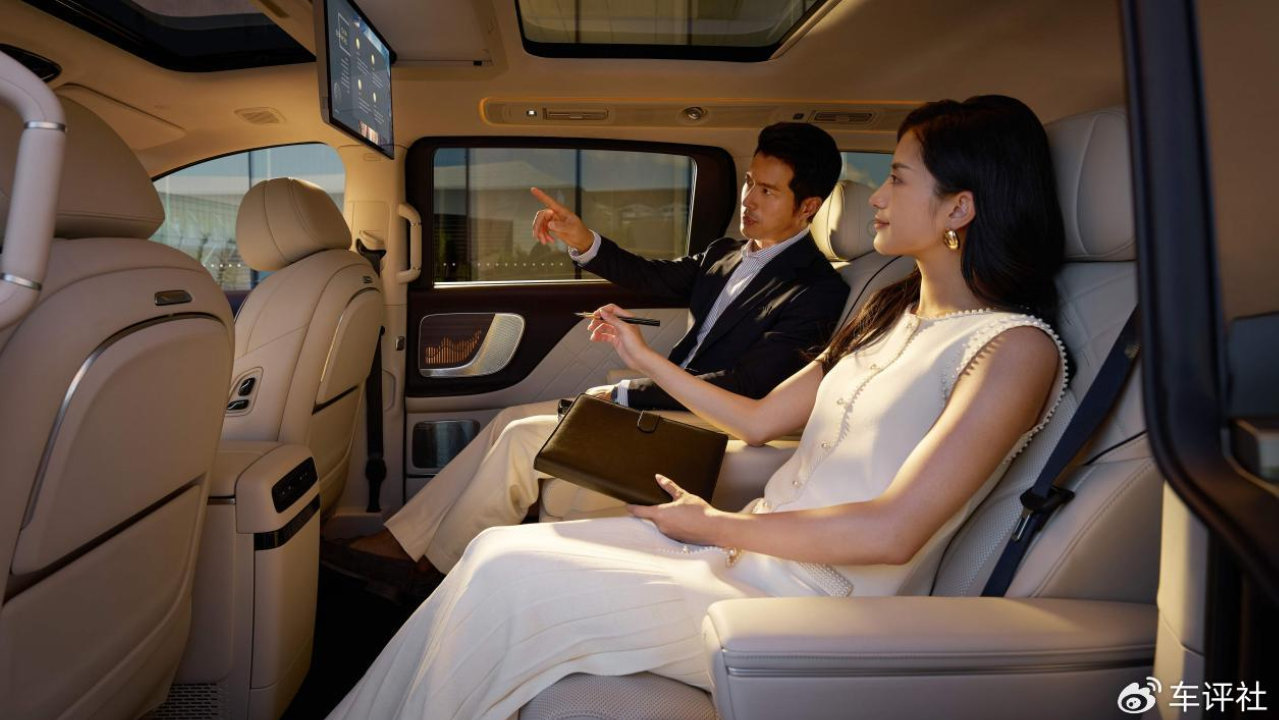 打破合资垄断，岚图梦想家凭什么站稳40万+市场？