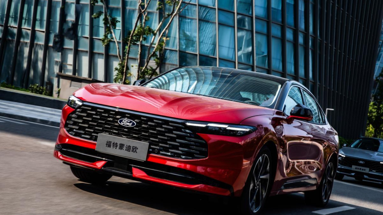 福特新蒙迪欧丨搭载8155芯片 高德地图 CarPlay…电车级全新体验