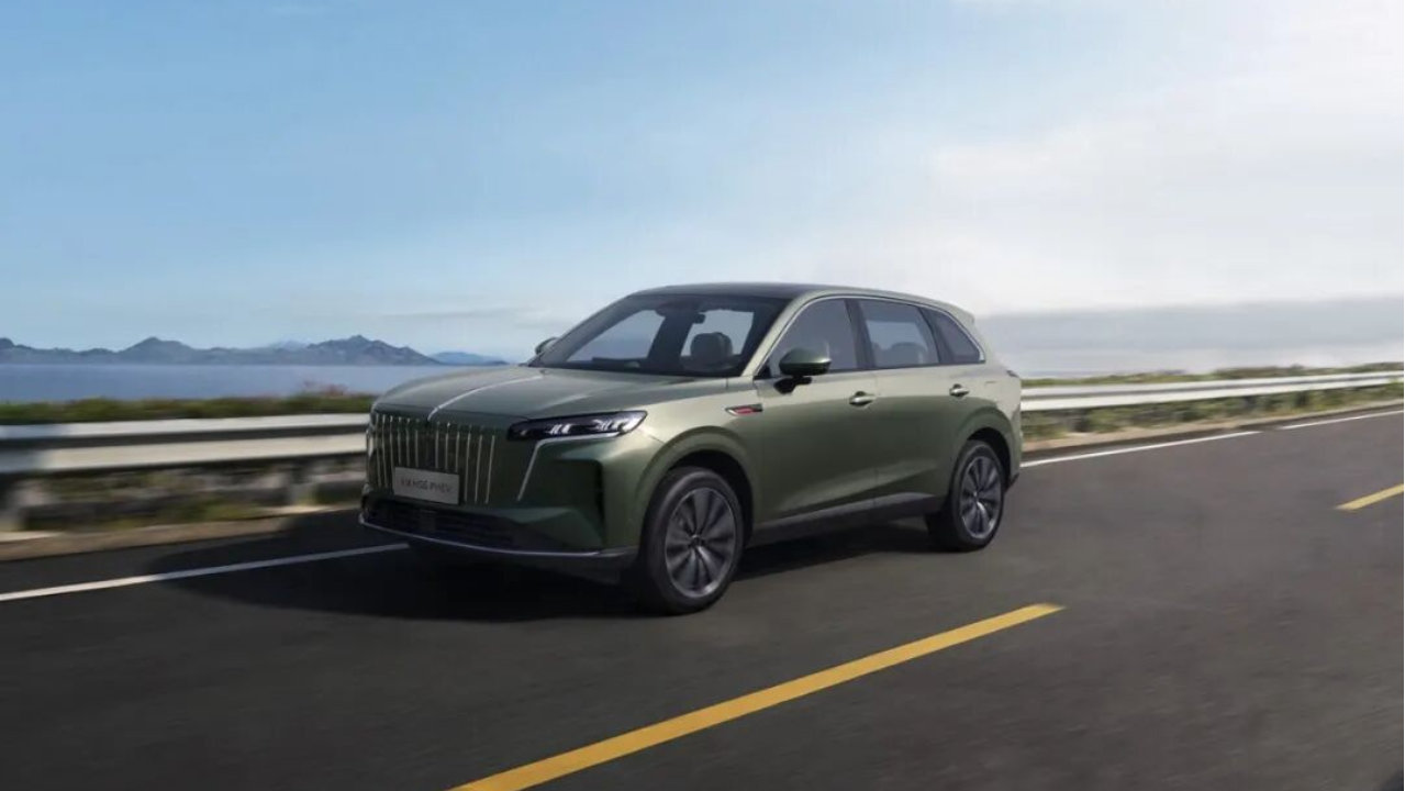 红旗HS6 PHEV上市，17.88万元起售！