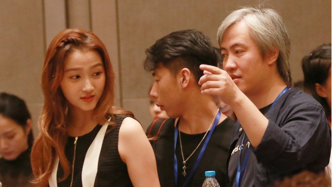 关晓彤王安宇绯闻破灭背后：顶流CP为何总难逃″见光死″？