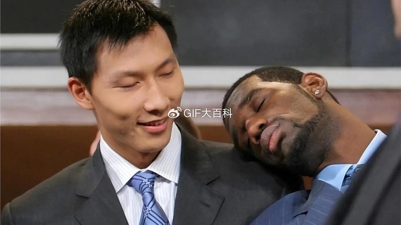 易建联真的混不下NBA吗？5年换4队后才发现，答案可能让人意外