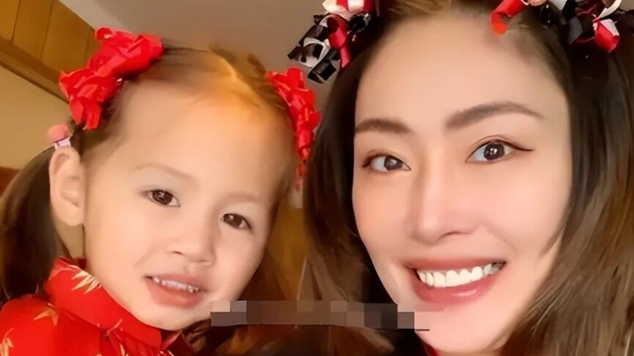 女排马蕴雯：嫁大16岁美国富豪，住豪宅高调炫富，孩子叫郎平奶奶