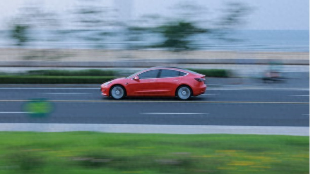 热脸贴冷屁股？特斯拉FSD主动授权遇冷！