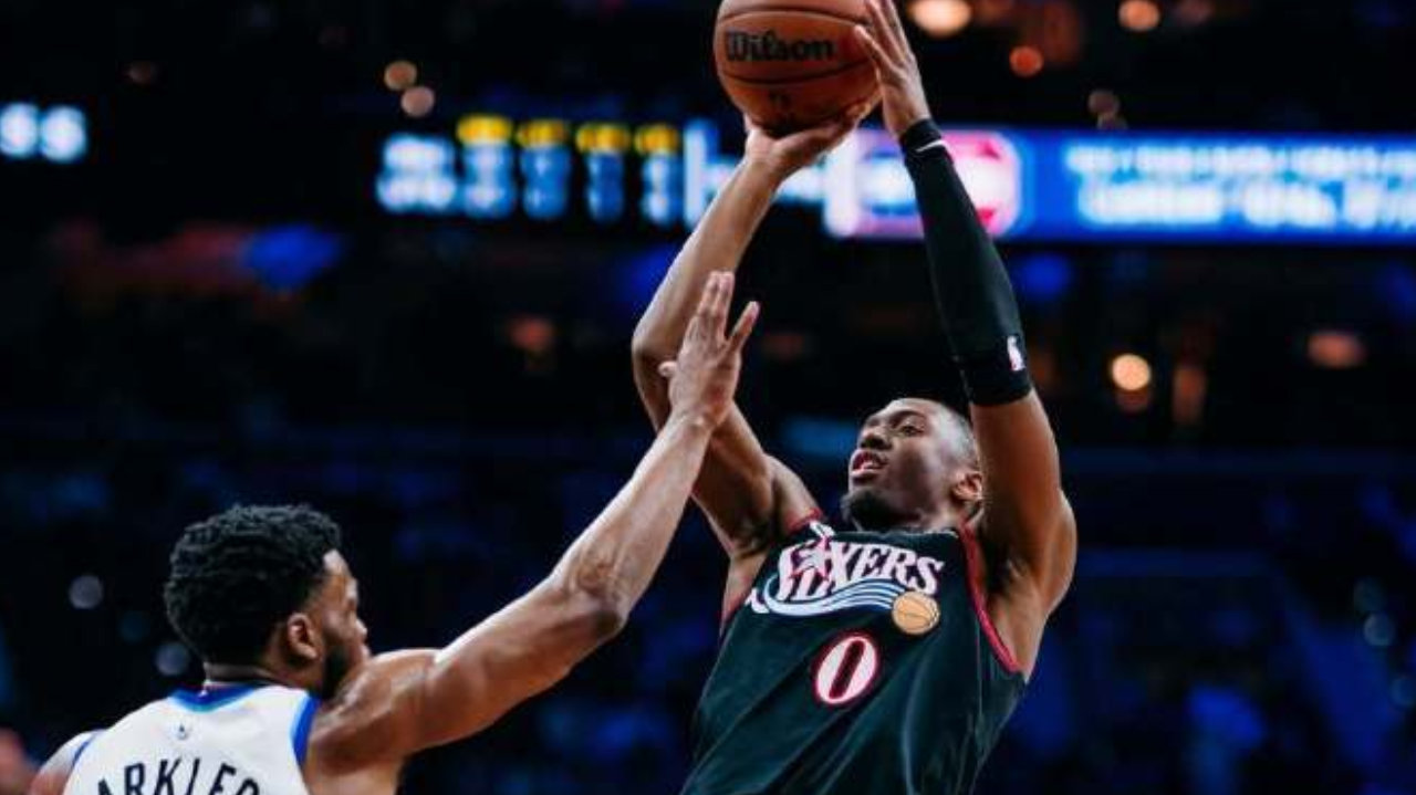 76人送爵士7连败！马克西25分6助，沃克22分10板，乔治空砍30分