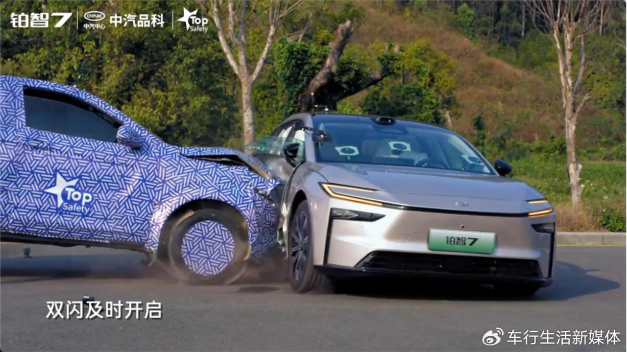 从电芯到整车，铂智7这波测试让“开不坏的丰田”有了新内涵