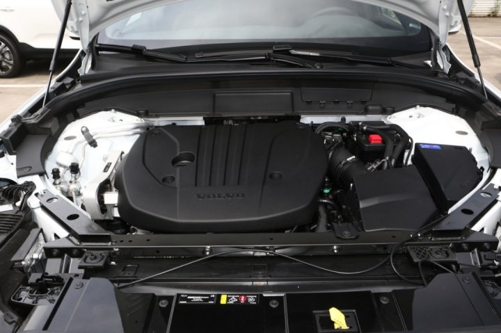 北欧or德系!沃尔沃XC60对比奔驰GLC谁更值得买?