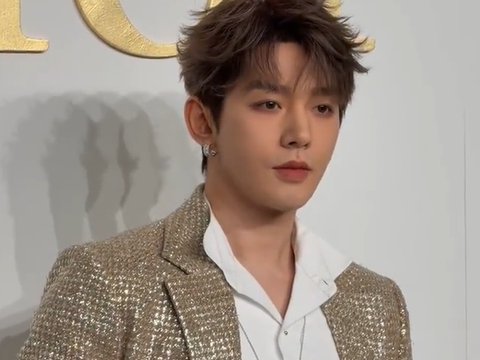 北京这一夜，章子怡颜值天花板回归，朱珠风韵犹存，郑钦文赢麻了！