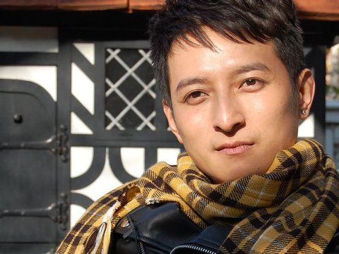 李维嘉父亲患阿尔兹海默症，蔡国庆母亲同病抗争