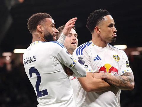 歇大了？利马争议红牌！曼联24年来首次联赛不敌利兹联......