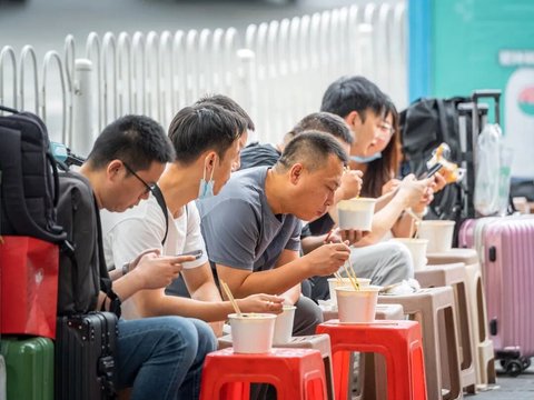 致武汉:答应我先过早再开球好吗?