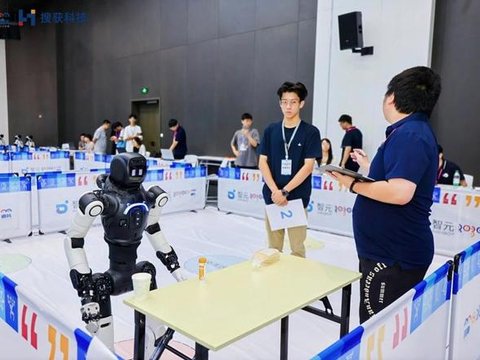 从赛场到生活：青年开发者如何为智慧养老寻找答案