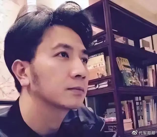 林生斌深情人设遭反噬,被曝已注销潼臻一生公司,全家移民澳洲