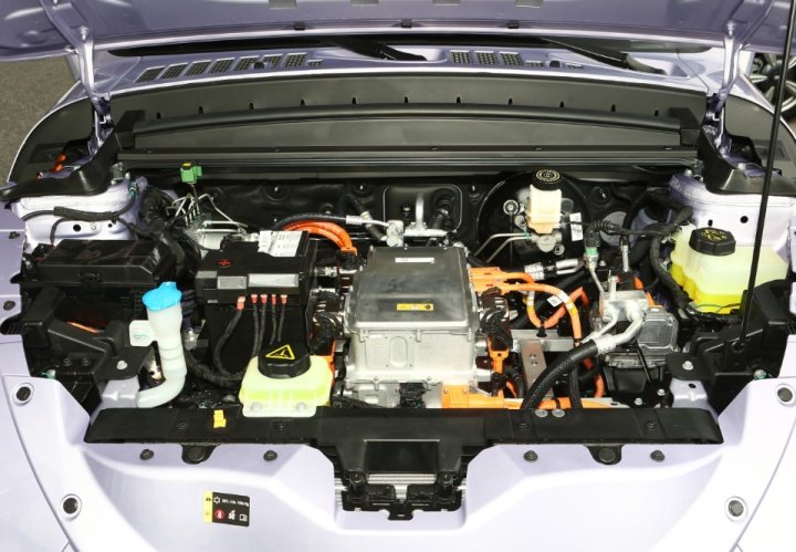 谁是女性用户的心动嘉宾?smart精灵1对比欧拉芭蕾猫