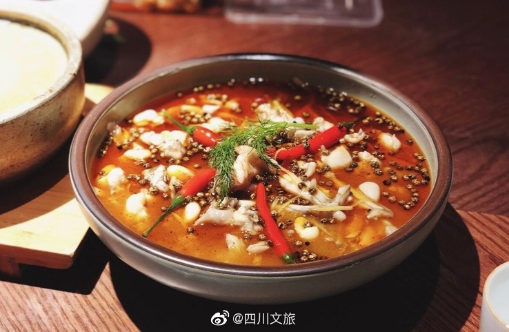 过年要吃鱼摆摆在四川人的年夜饭里一定有这道菜
