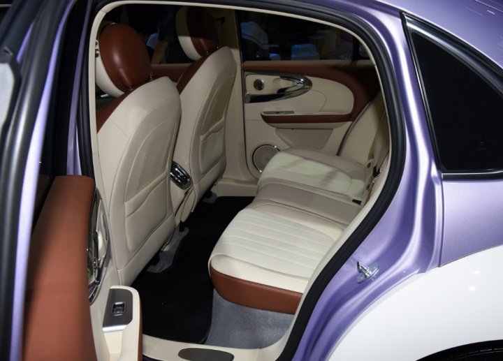 谁是女性用户的心动嘉宾?smart精灵1对比欧拉芭蕾猫