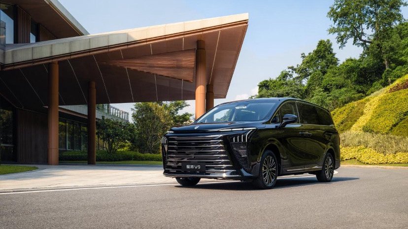 中大型豪华MPV，价格竟然不到15万元？