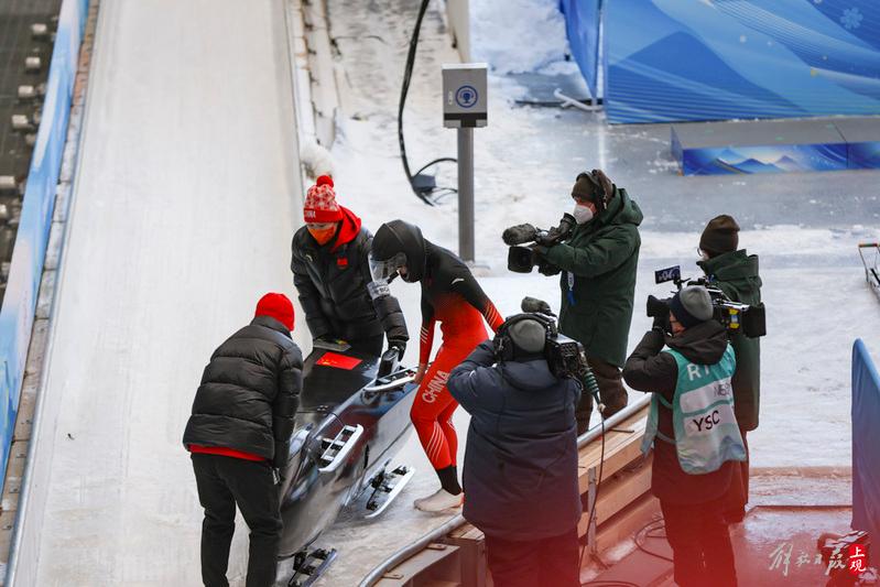 历史性的好成绩！中国选手怀明明获得冬奥会女子雪车第六名，<a href=