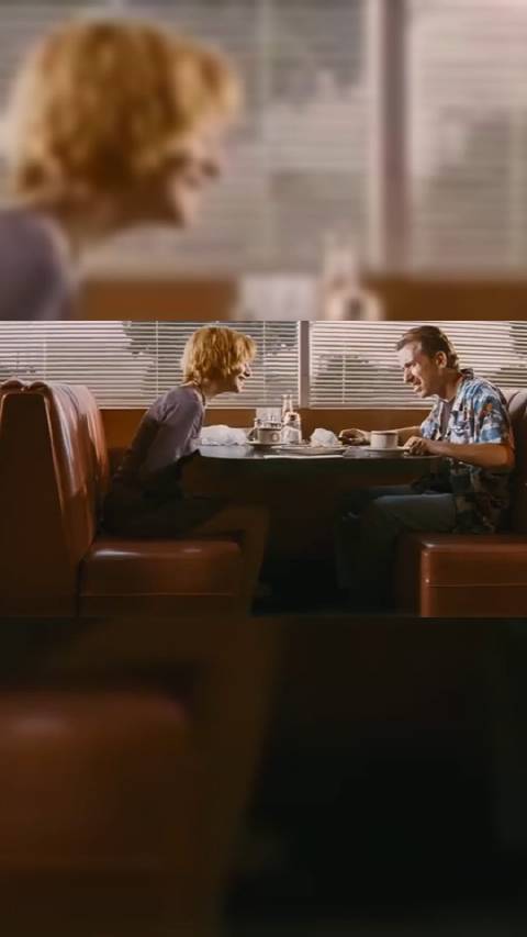 北京国际电影节展映《低俗小说》：帮派文化下的人性荒诞