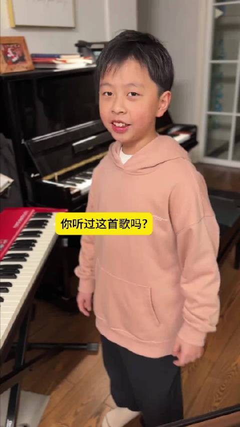 看他那嘚瑟的样子，可惜我也加不进去这个"乐队"， 回复