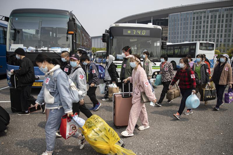 不得阻拦!上海最大方舱“四叶草”1.2万康复者出院回家休闲区蓝鸢梦想 - Www.slyday.coM 不得阻拦!上海最大方舱“四叶草”1.2万康复者出院回家休闲区蓝鸢梦想 - Www.slyday.coM