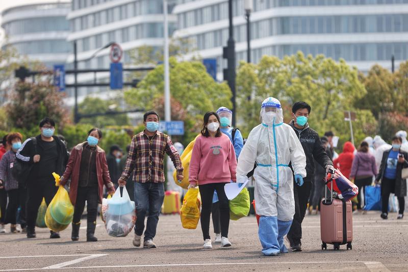 不得阻拦!上海最大方舱“四叶草”1.2万康复者出院回家休闲区蓝鸢梦想 - Www.slyday.coM 不得阻拦!上海最大方舱“四叶草”1.2万康复者出院回家休闲区蓝鸢梦想 - Www.slyday.coM