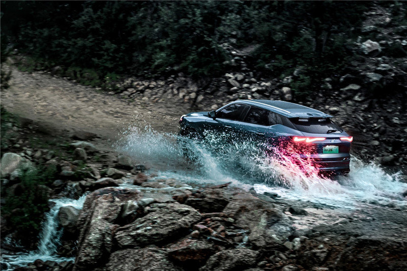 新能源车怎么选?欧尚Z6蓝鲸IDD了解一下