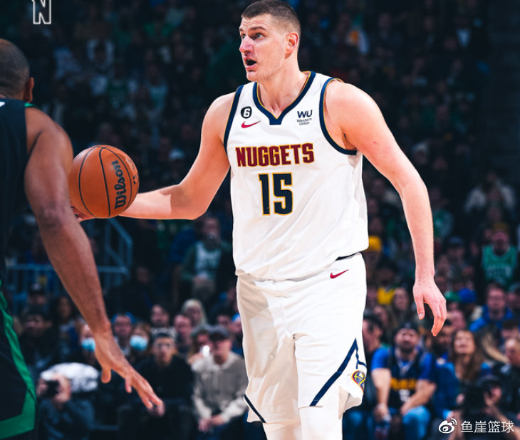 约基奇塔图姆数据对比揭秘MVP与最佳阵容的终极较量