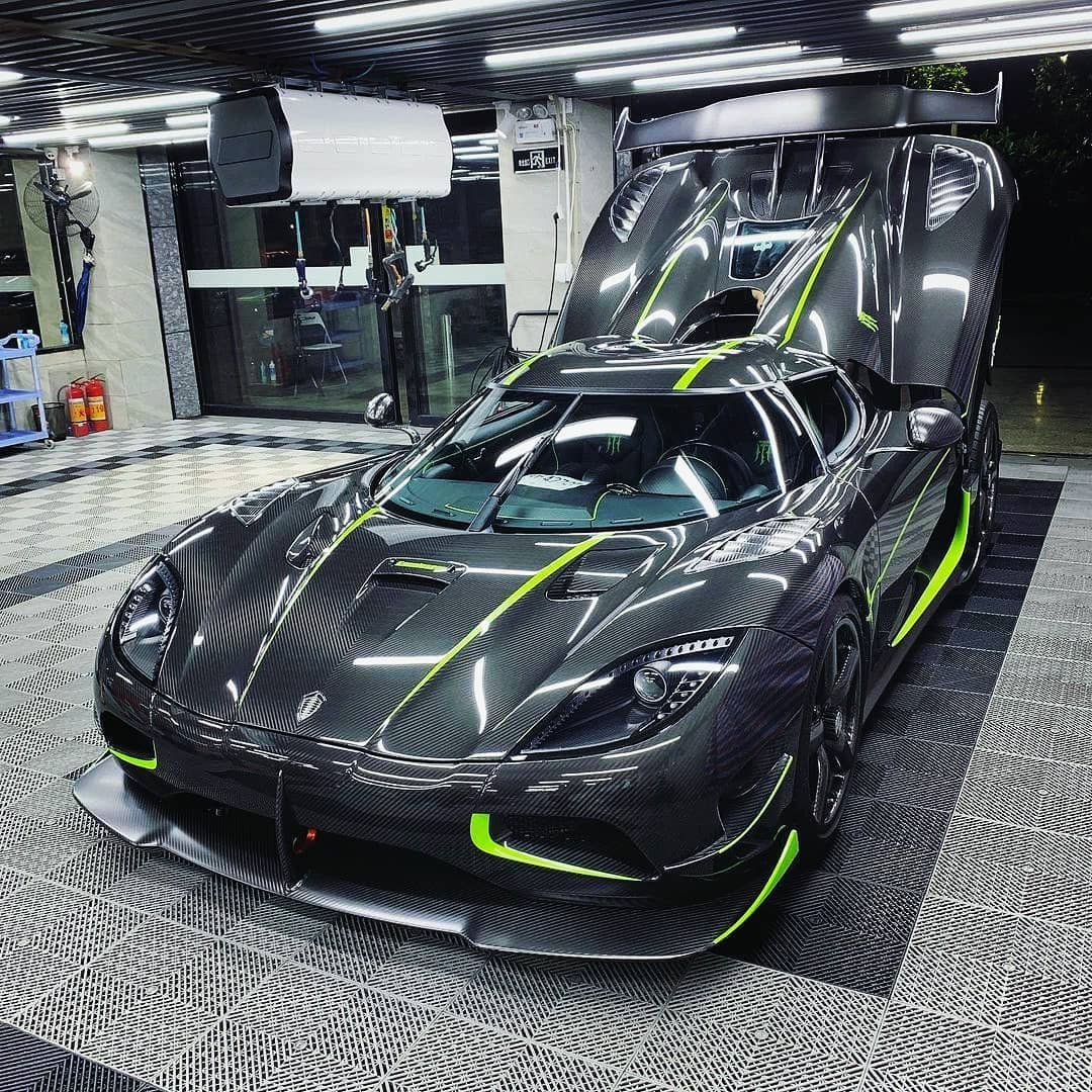 柯尼塞格 Agera R+，底盘编号082！
